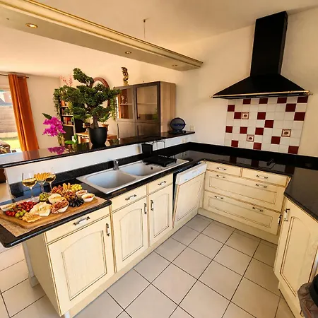 Apartamento Maison 6 Pers Jardin Privé Clos, Proche Lac, Parking, Wifi, Confort, Au Calme, Idéal Famille, Chien Accepté, Prix Promo, Landes Nature Océan à Proximité Biscarrosse